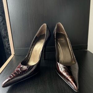 Stuart Weitzman Brown Croc-Embossed Heels